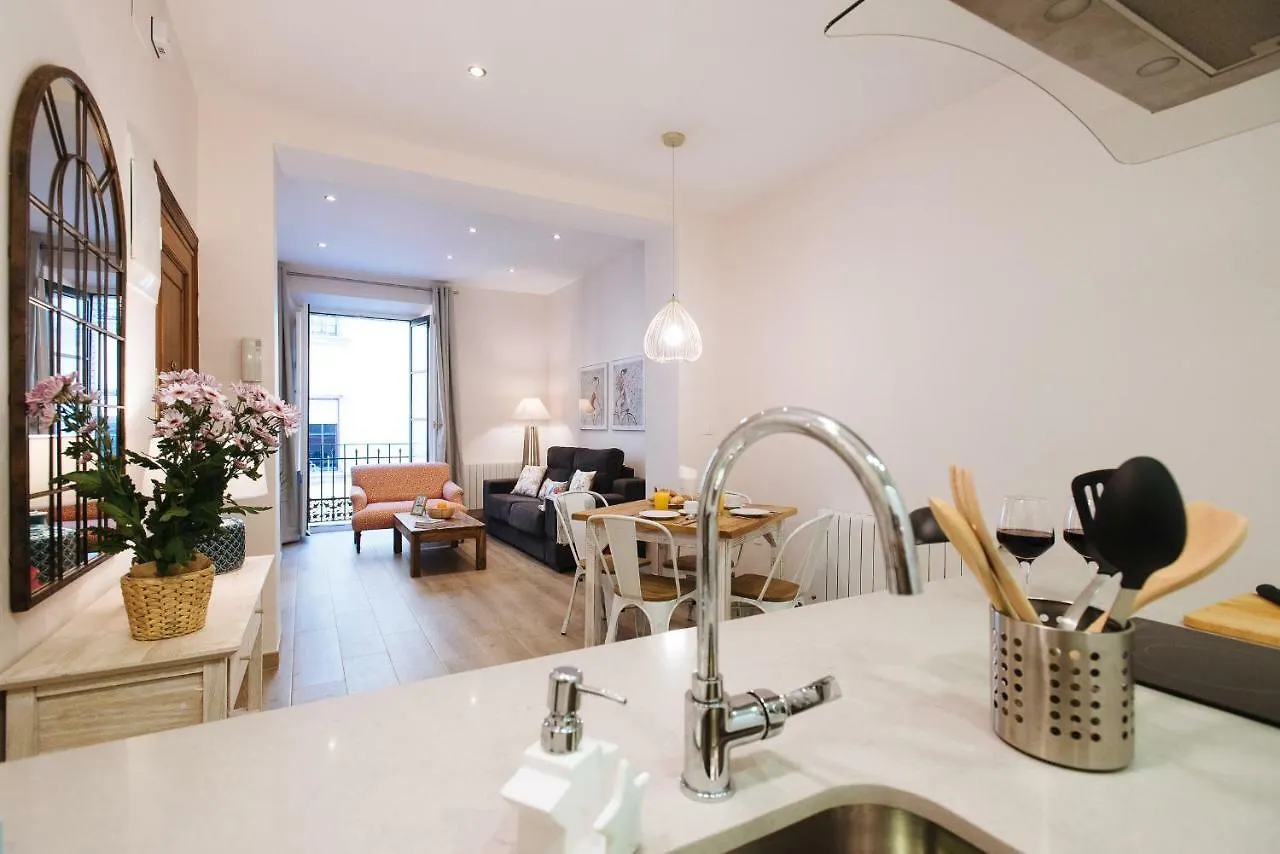 Lejlighed Hostly Aponte Exclusive Apartment-Center-Fibre-Parking Optional-Cless Sevilla Spanien