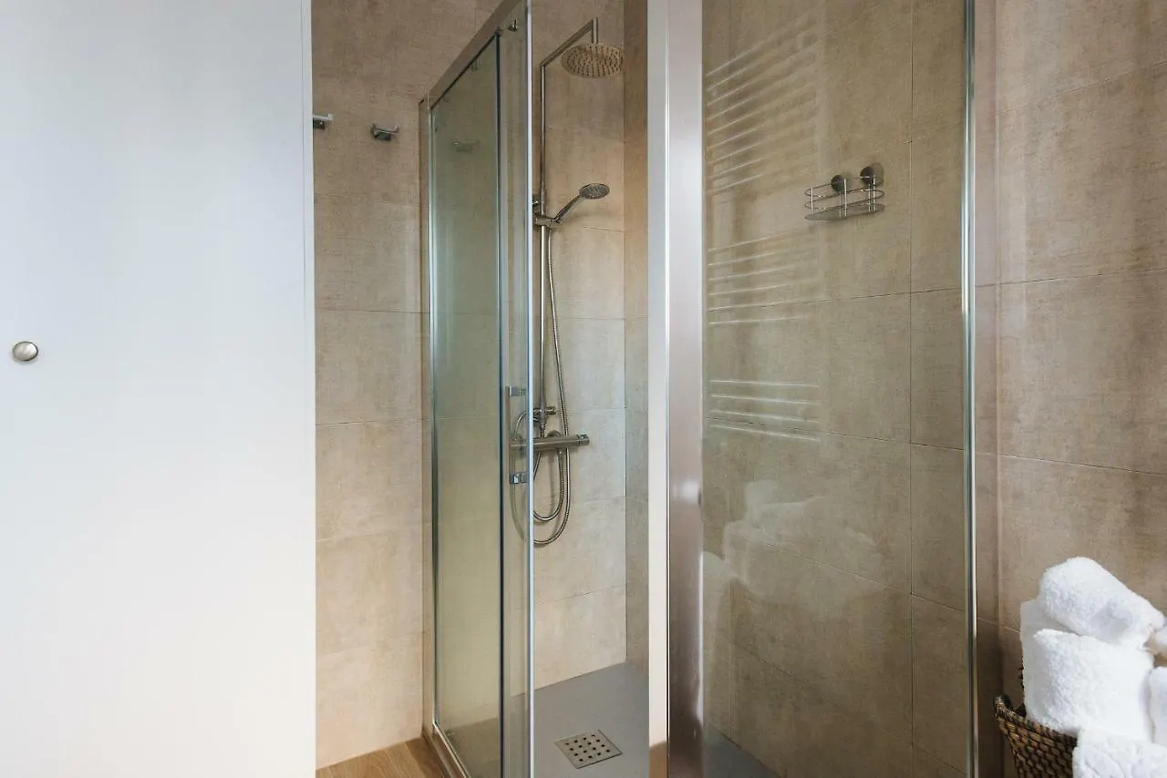 Hostly Aponte Exclusive Apartment-Center-Fibre-Parking Optional-Cless Sevilla 0*,